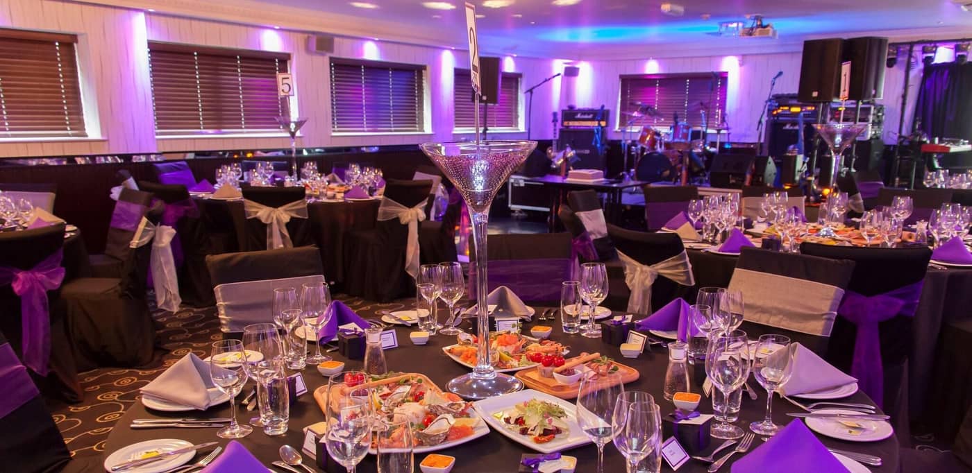 Cobo-Bay-Hotel-Sports-and-Entertainment-39