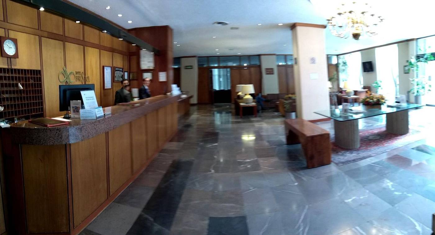 Bristol-Mexico-Ciudad De Mexico-Lobby-6
