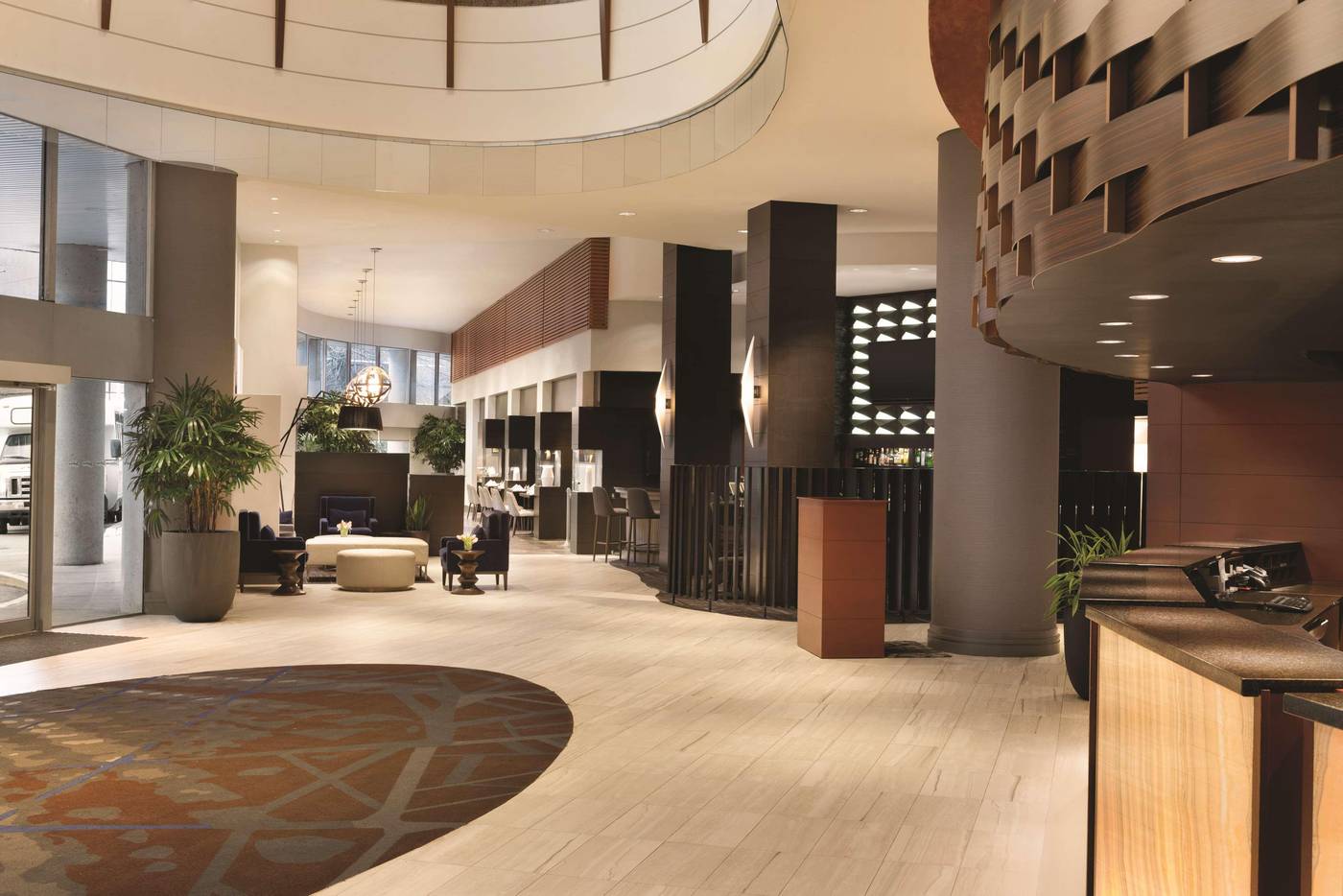 Radisson-Hotel-Vancouver-Airport-Lobby-4