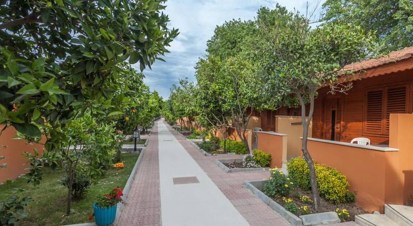 Ozlem-Garden-Terrace-7