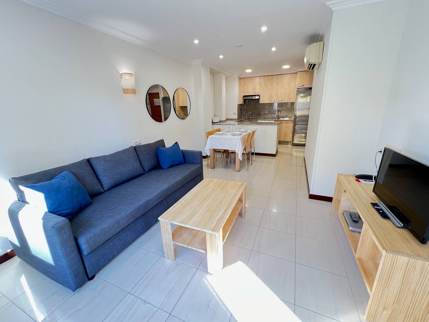 Mediterraneo-Real-Room-27