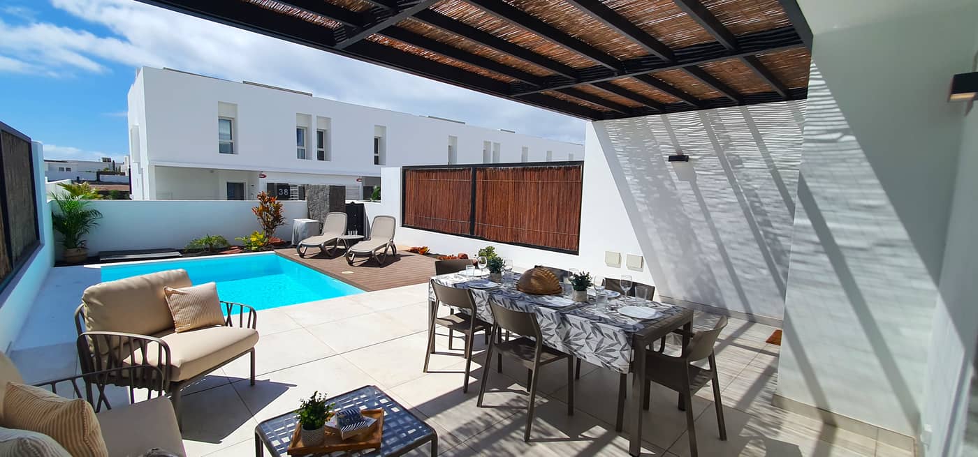 Serena Holiday Homes by LIVVO