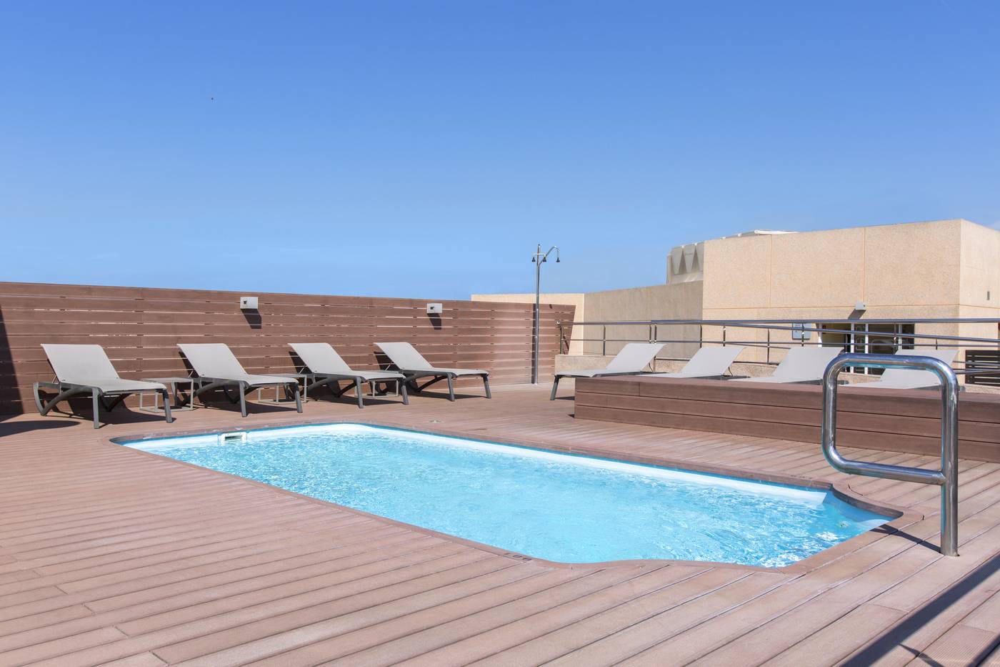 Ciutat-de-Tarragona-Pool-1