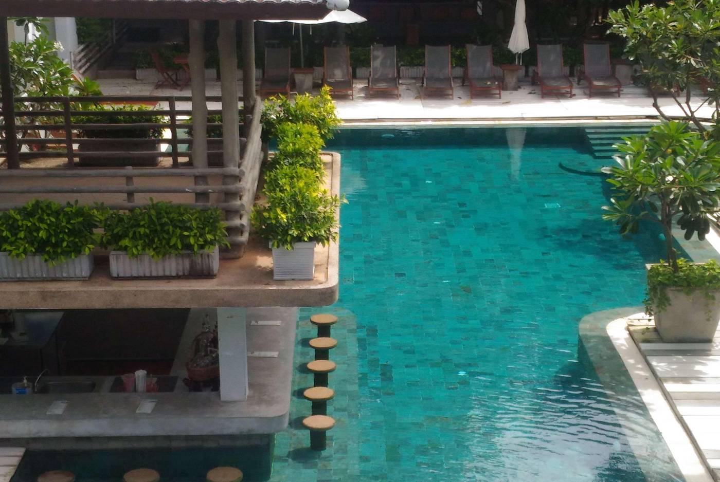 Ramada-by-Wyndham-Phuket-Southsea-Pool-5