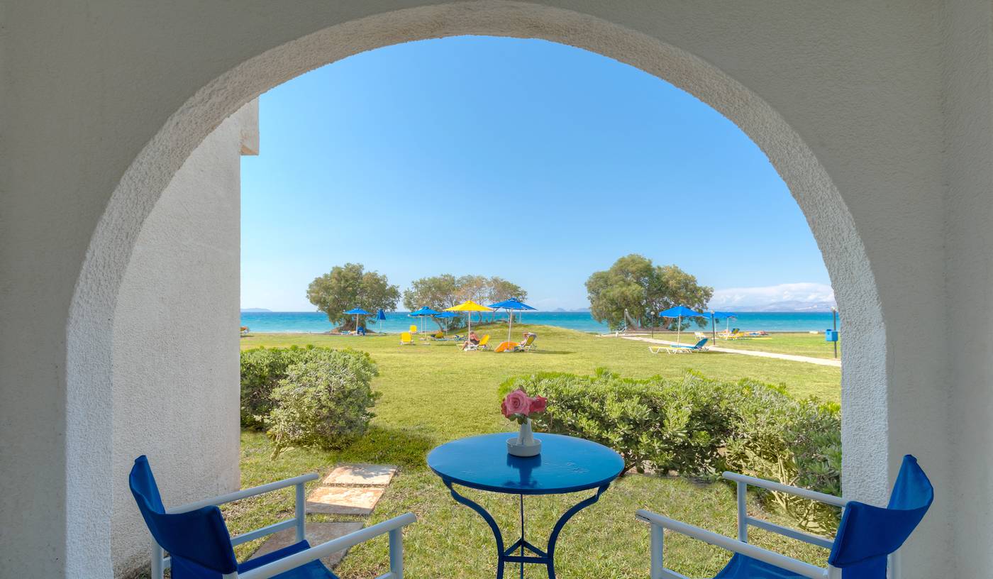 Aeolos-Beach-Room-53