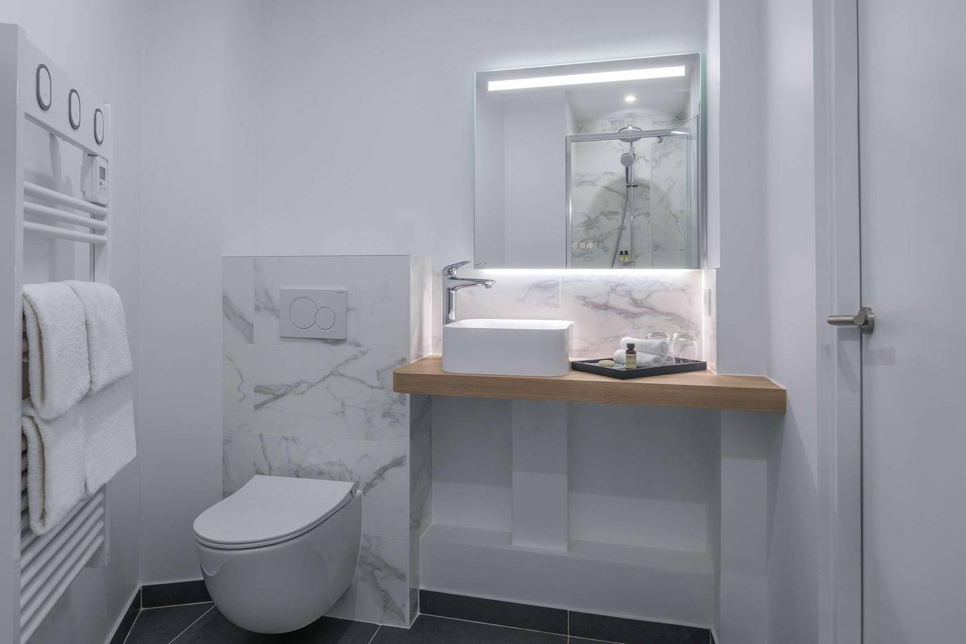 Hotel-Camille-Paris-Gare-De-Lyon-Tapestry-Collection-By-Hilton-Room-60