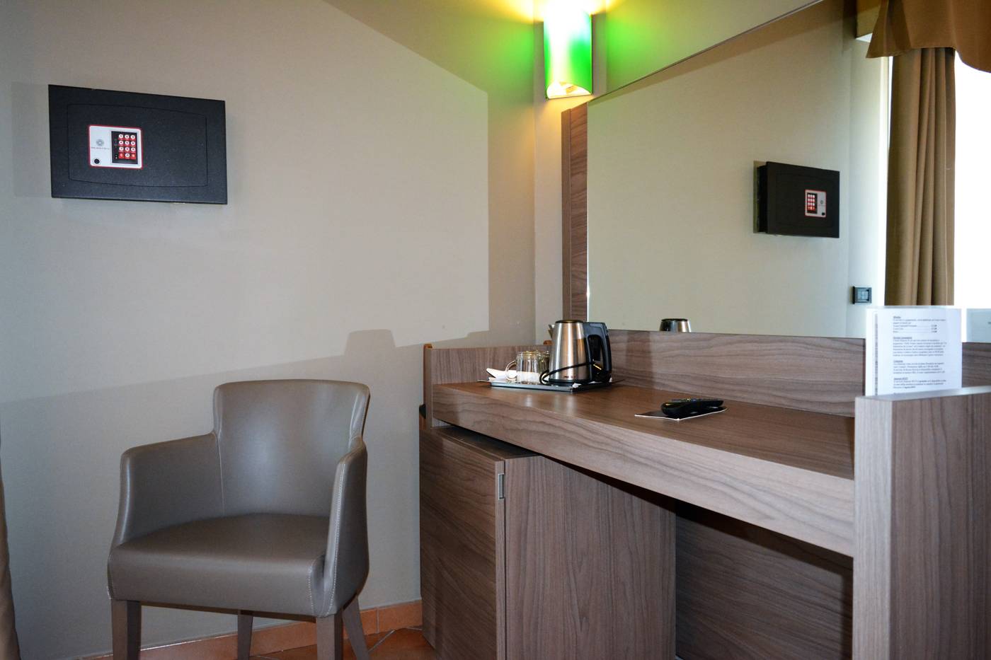 Sunflower-Hotel-Room-25