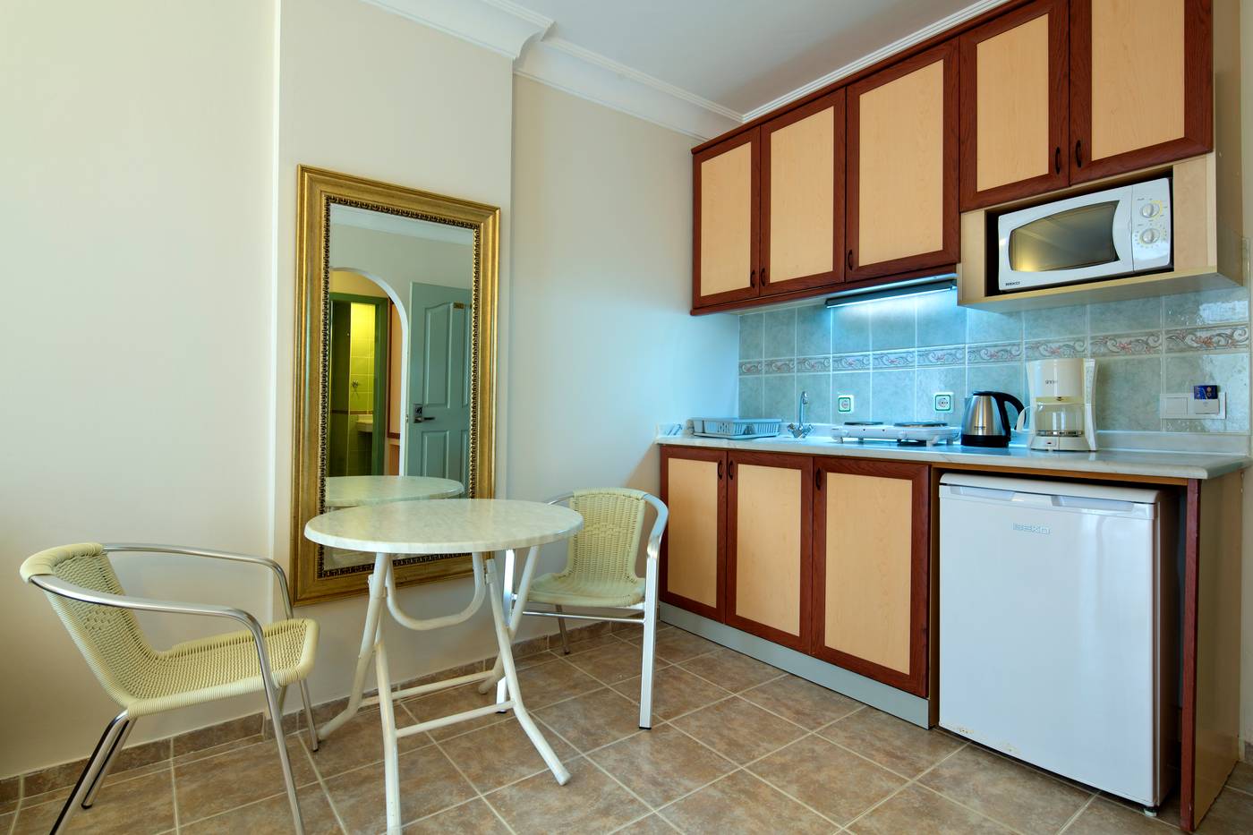 Villa Sunflower Hotel