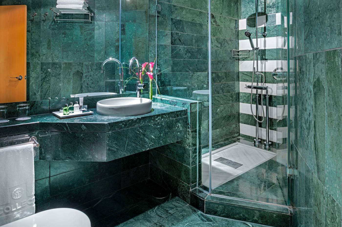 NH-Collection-Madrid-Paseo-del-Prado-Room-37