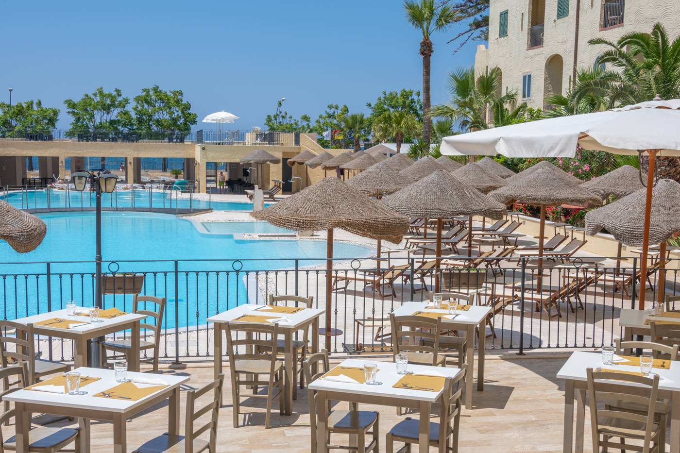 Hopps-Hotel-Restaurant-13