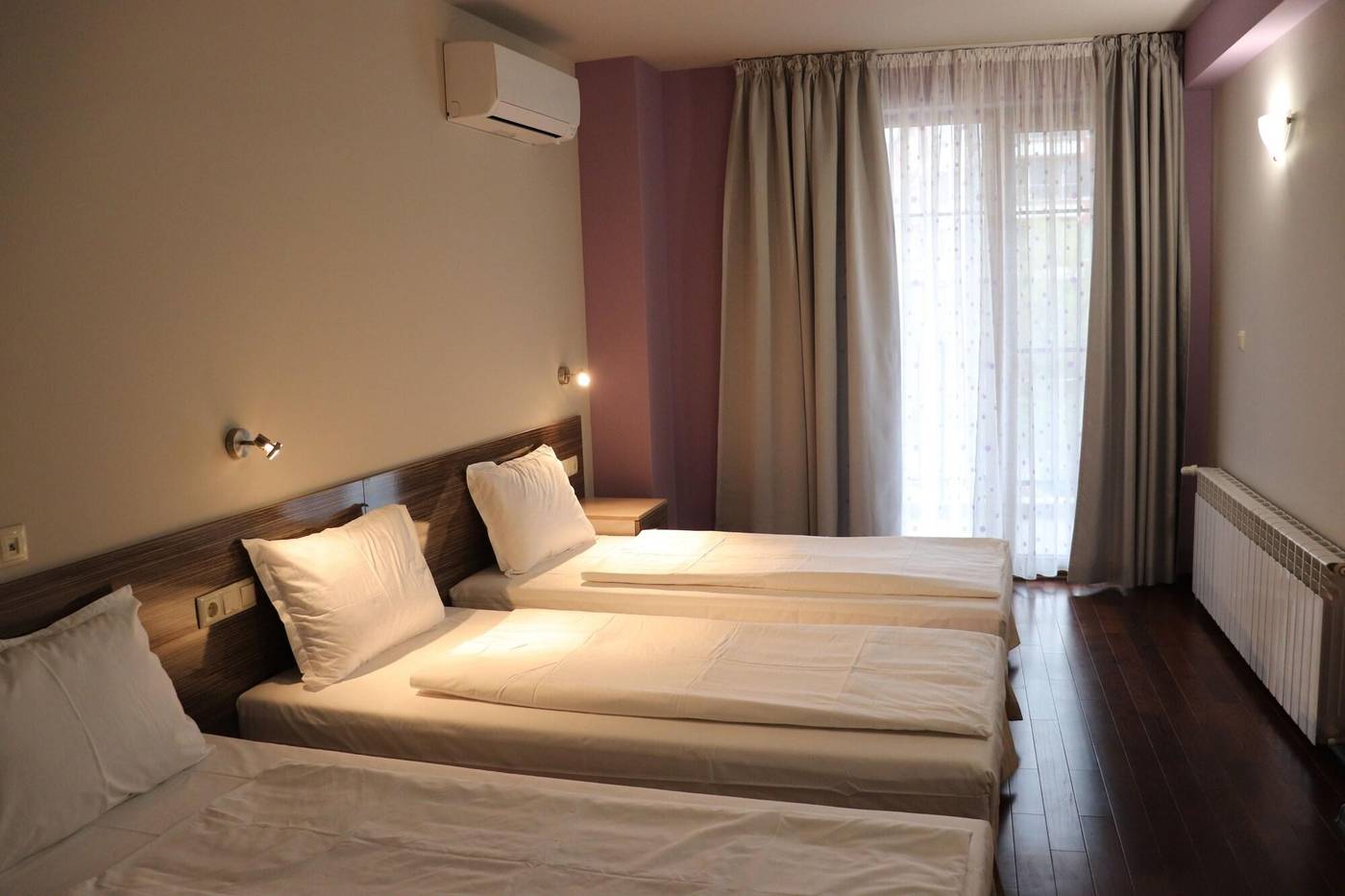 Roots Hotel & Wine Bar-Bulgaria-PLOVDIV-Room-10