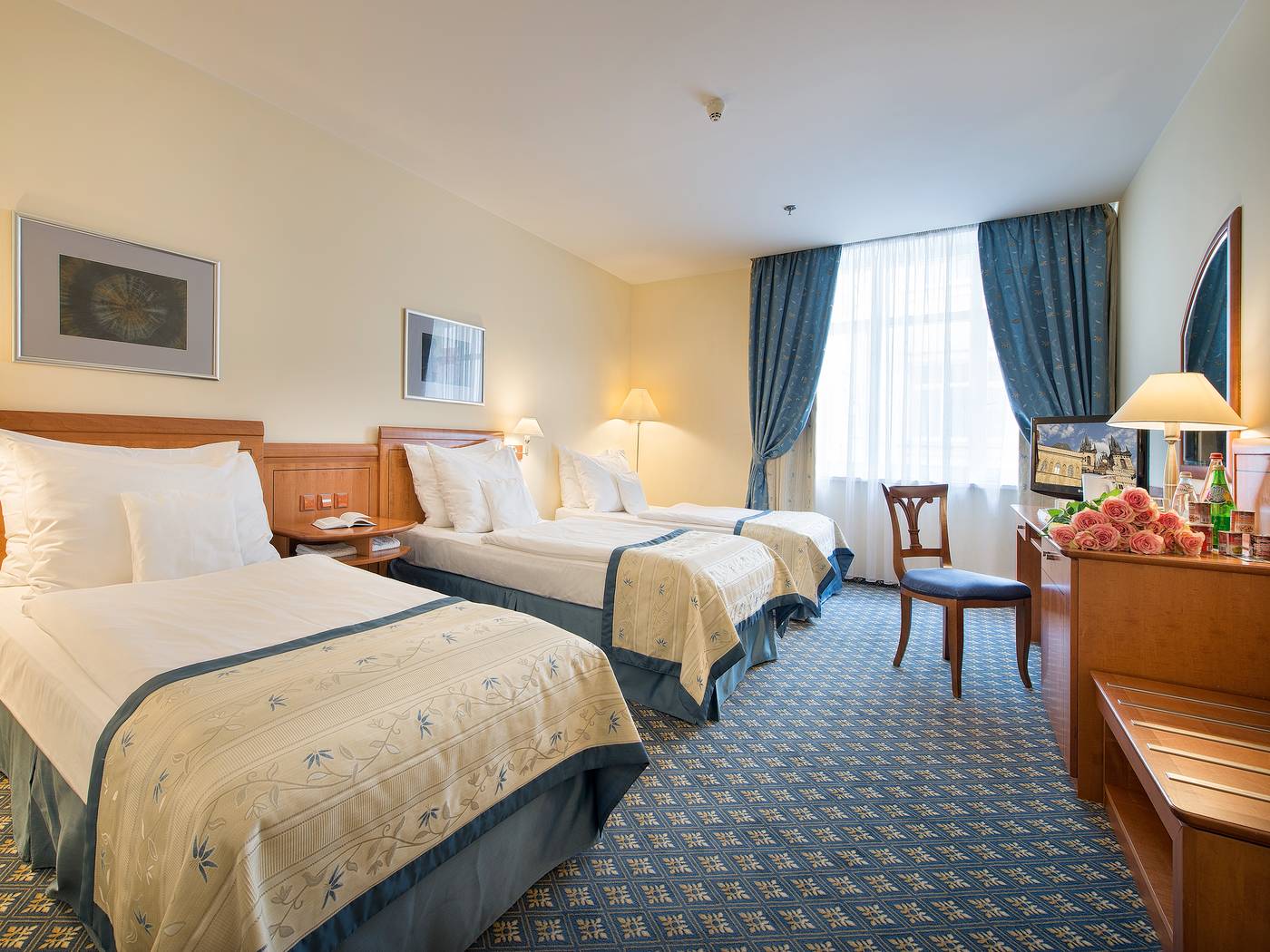 Ramada-Prague-City-Centre-Room-3