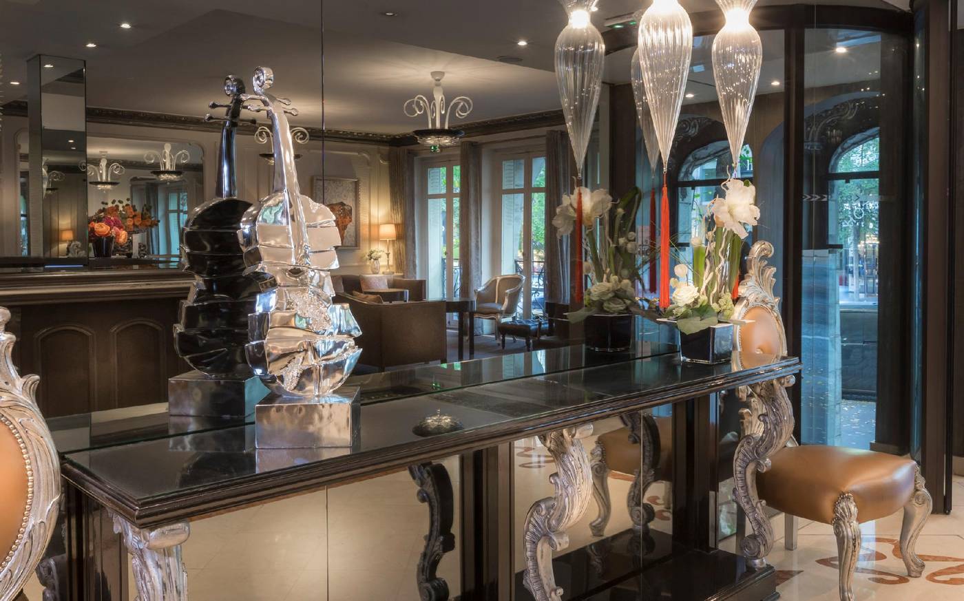 Elysees-Ceramic-Lobby-12