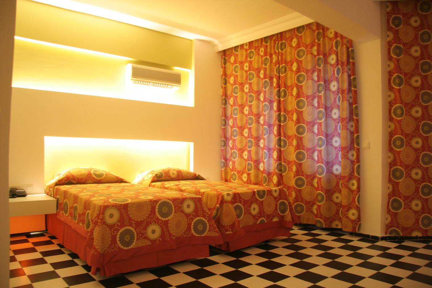 Orient-Suit-Hotel-Room-33