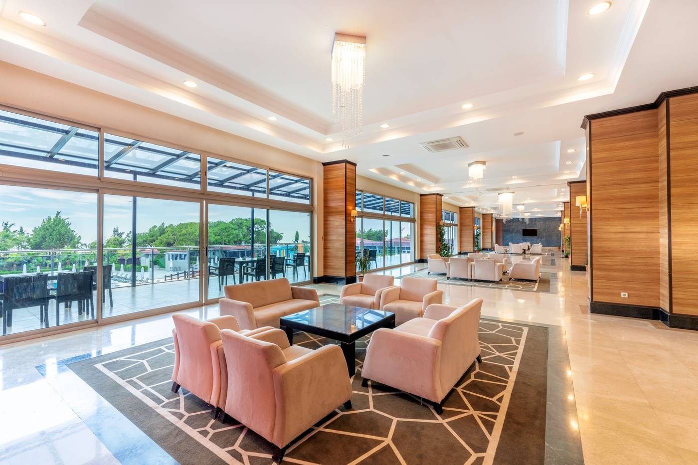 Casa Fora Beach Resort