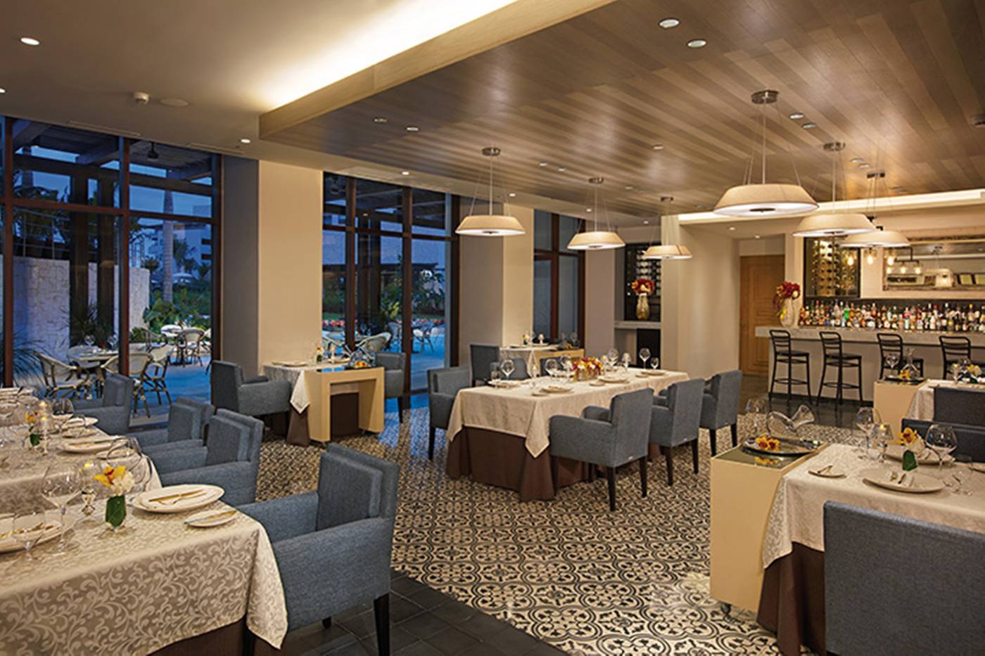 Dreams-Playa-Mujeres-Golf---Spa-Resort-All-Inclusive-Restaurant-35