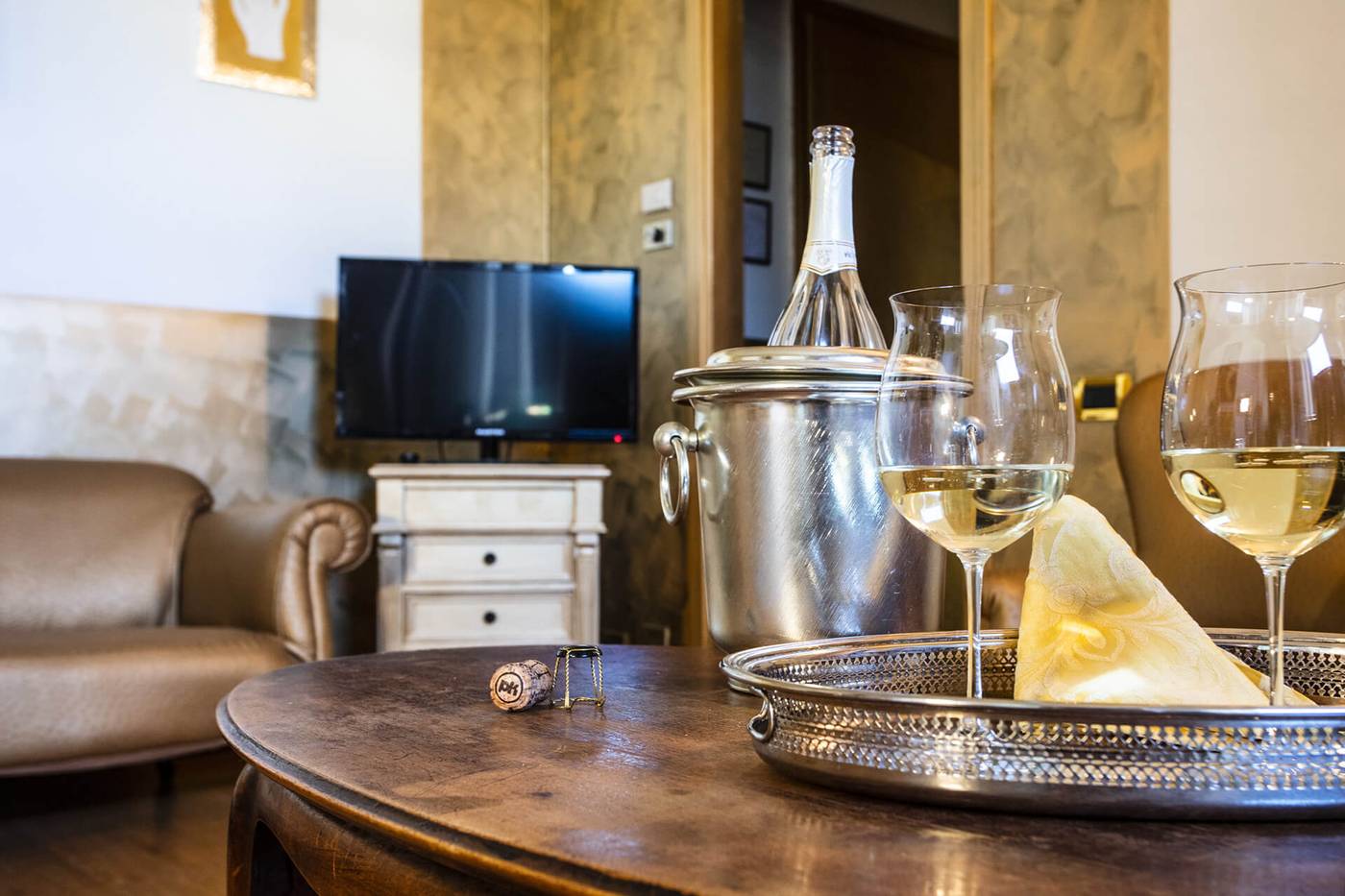 Admiral-Hotel-Room-53