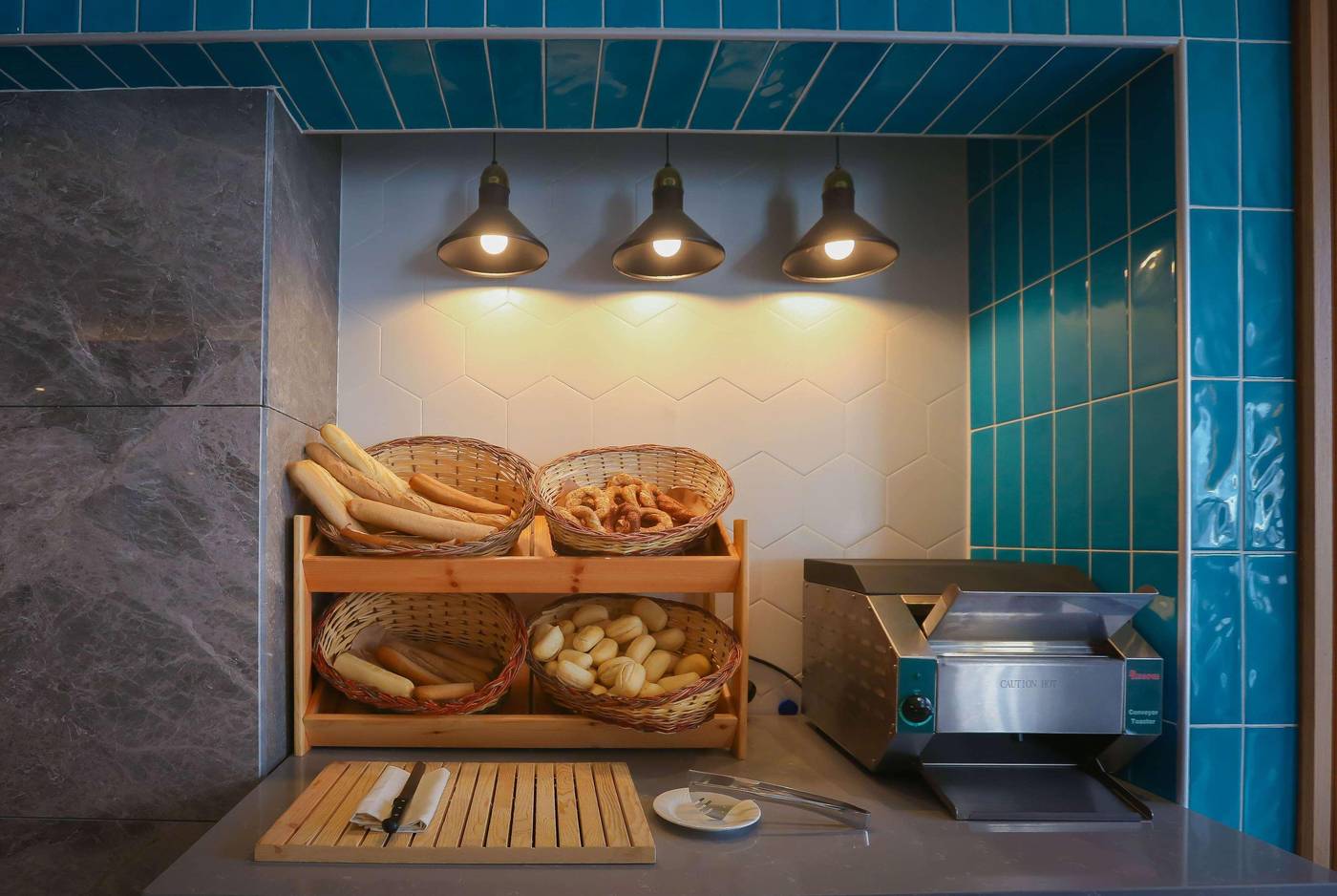 Ramada-Plaza-By-Wyndham-Istanbul-Sultanahmet-Restaurant-82