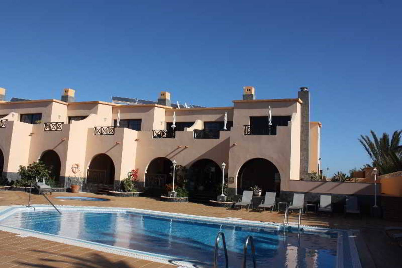 Cotillo-Sunset-Pool-4