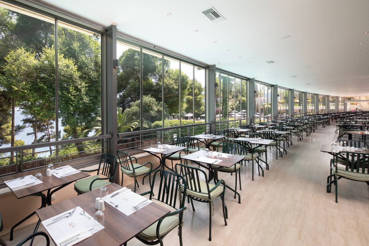 Corfu-Holiday-Palace-Restaurant-69