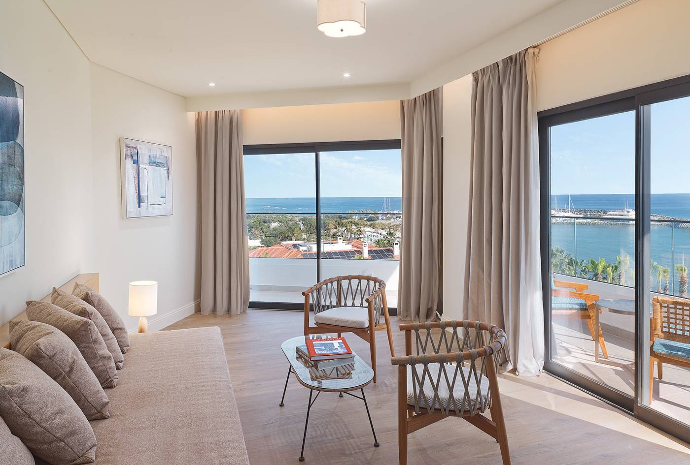 The-GrandResort-Limassol-Cyprus-by-Leonardo-Hotels-Room-38