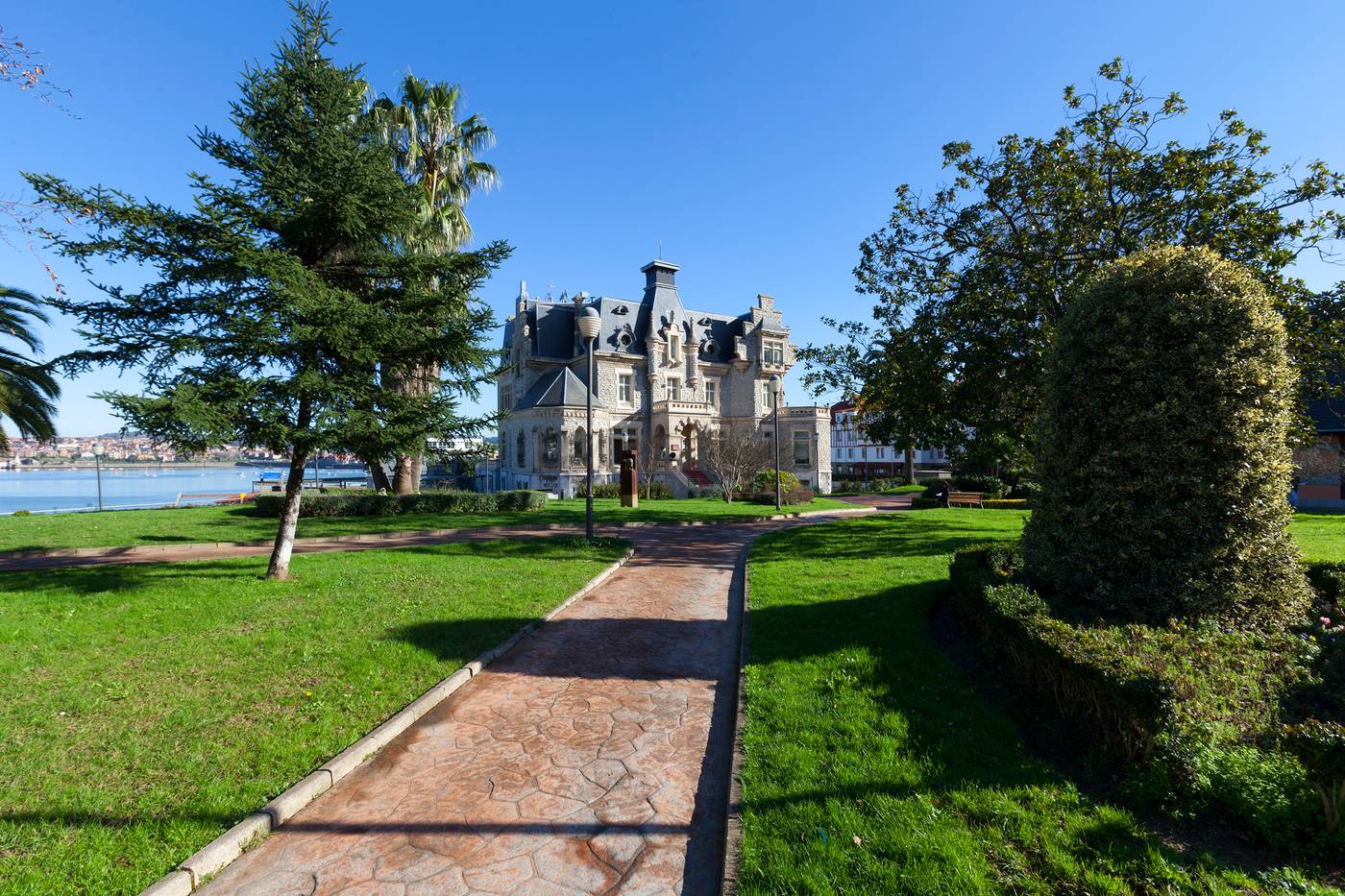 URH Palacio de Oriol-Spain-SANTURCE-General view-6