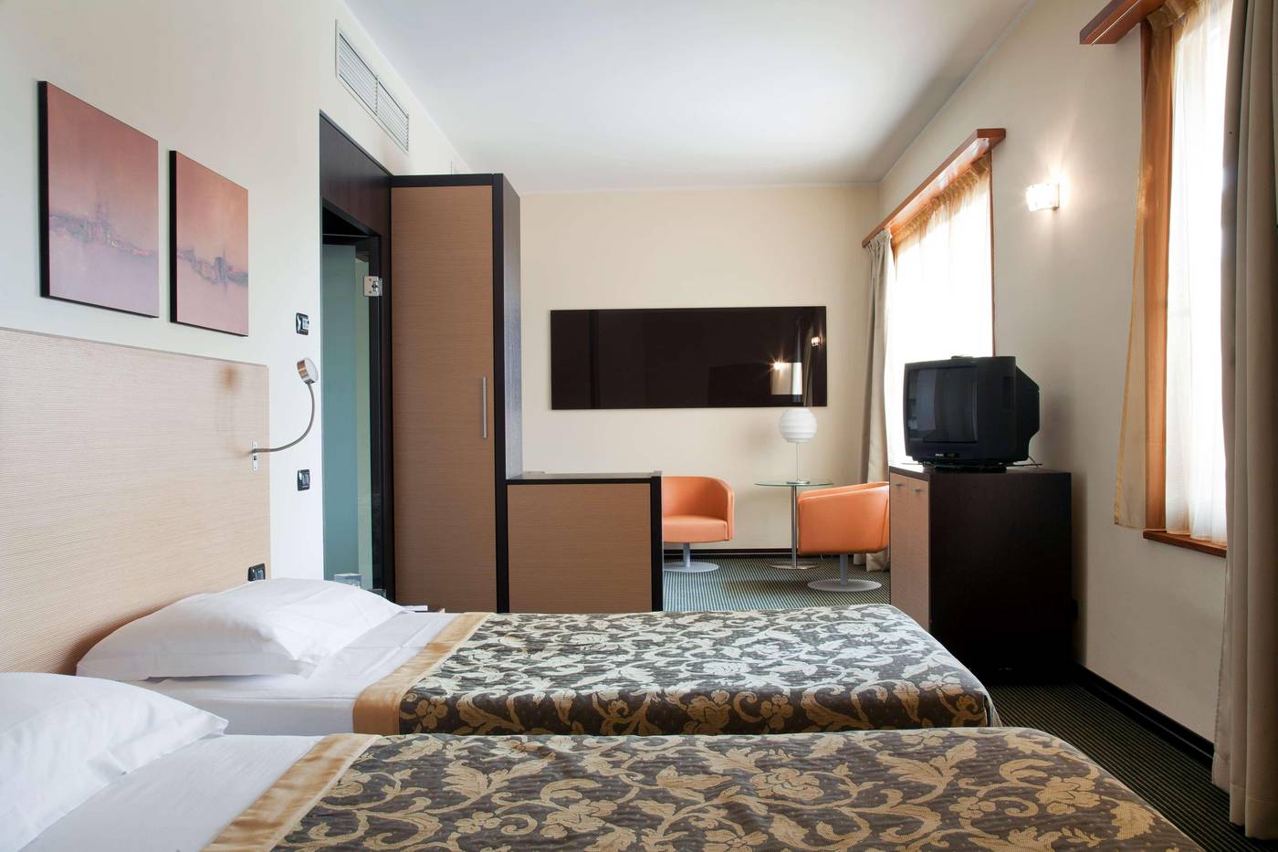 NH-Milano-2-Residence-Room-17