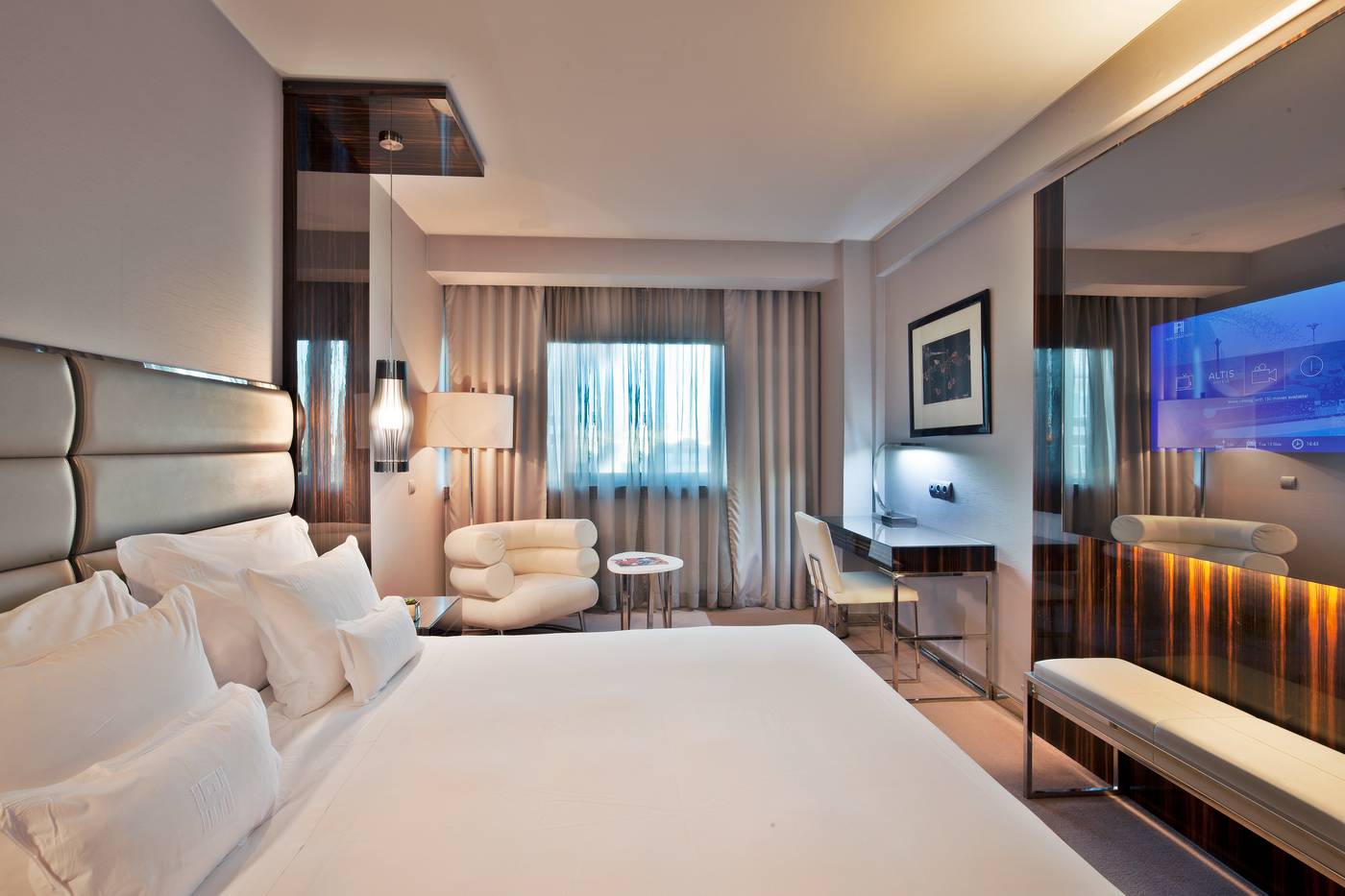 Altis-Grand-Hotel-Room-31