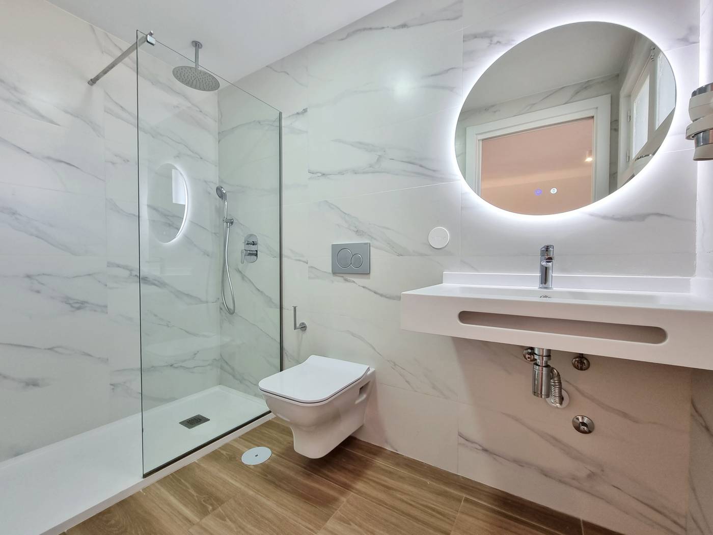 Laguna-Park-I-Room-36