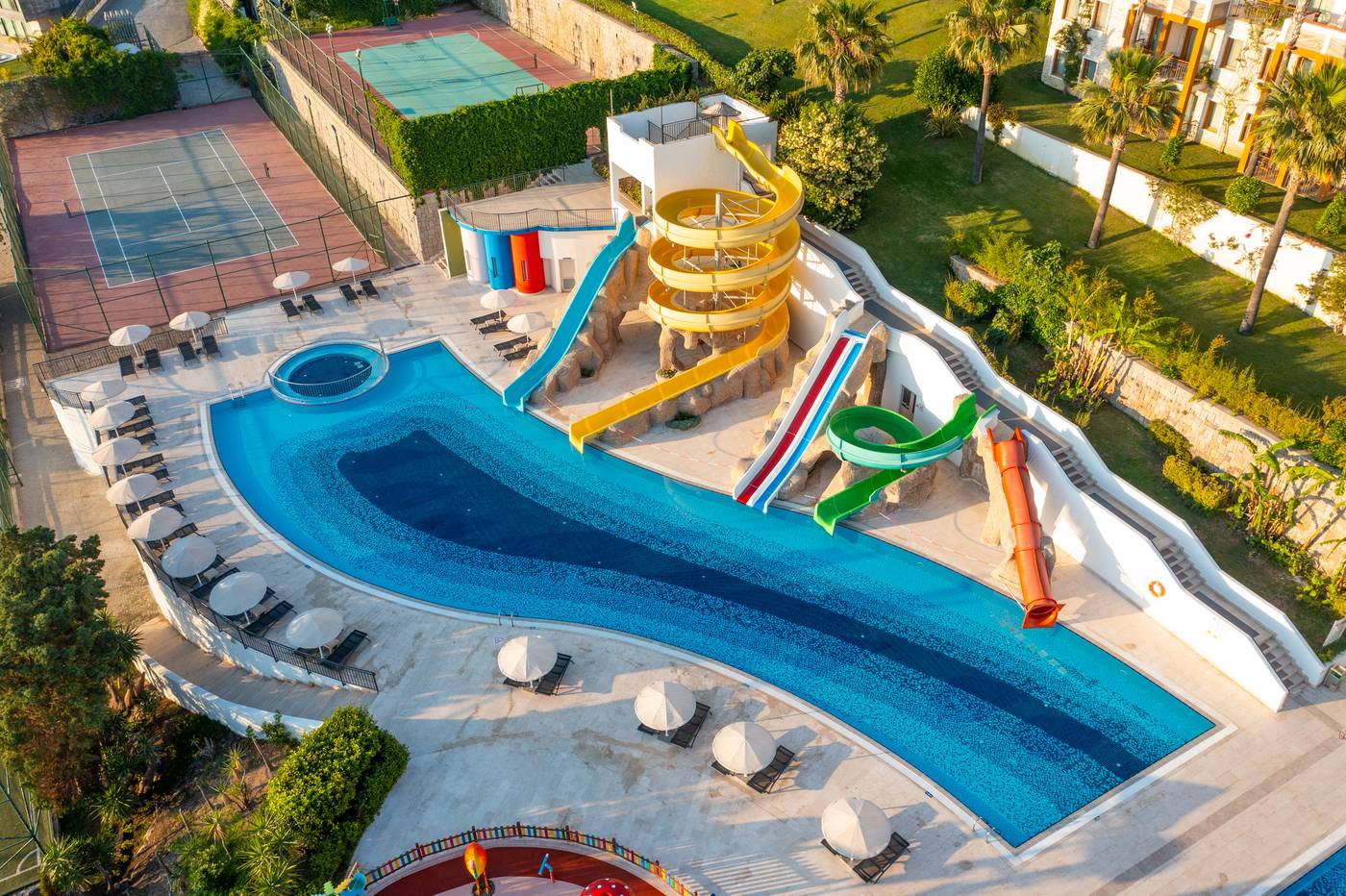 Kefaluka-Resort-Sports-and-Entertainment-4