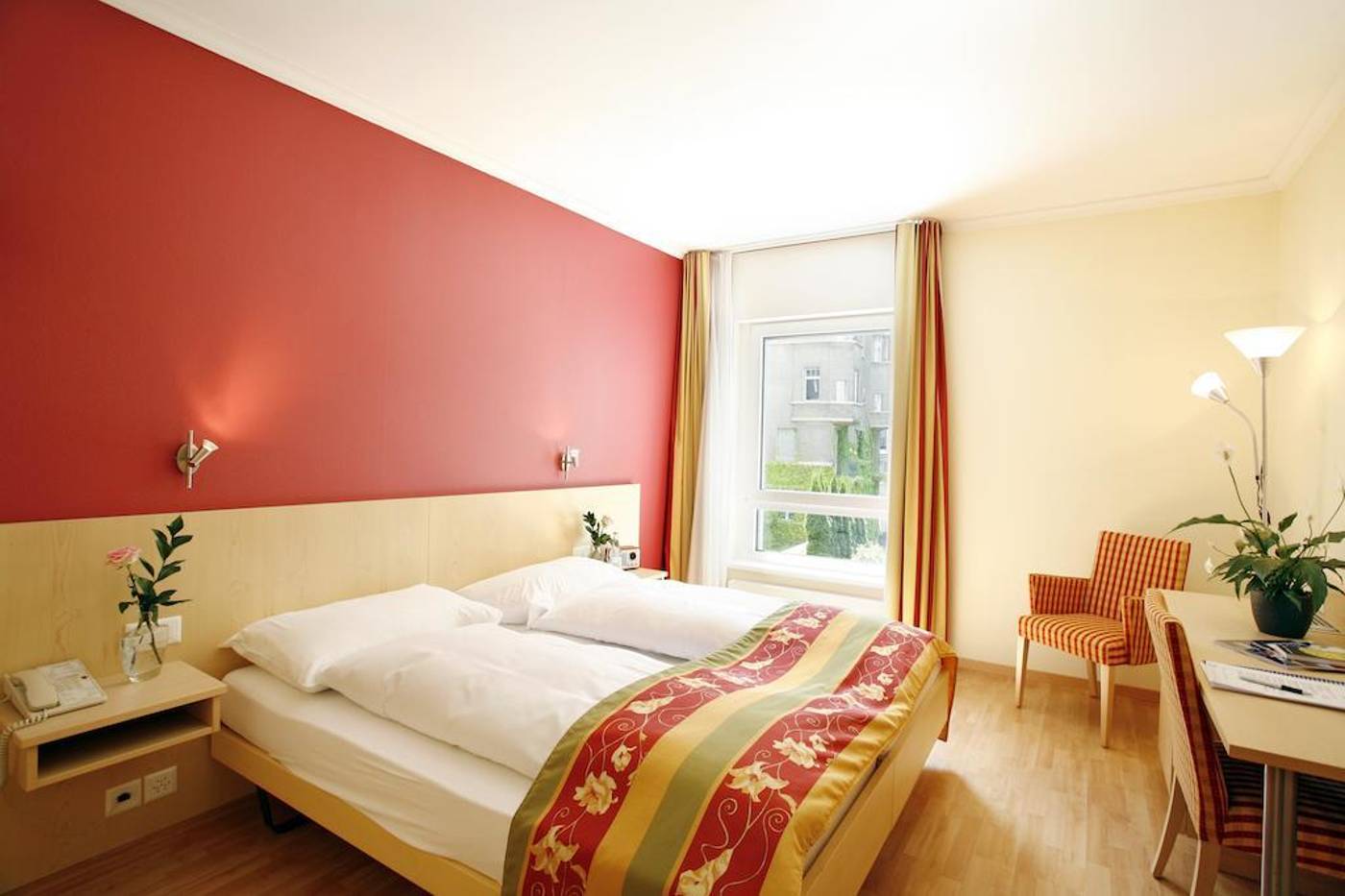 Hotel Ambassador Lucerne-Switzerland-LUZERN-Room-4