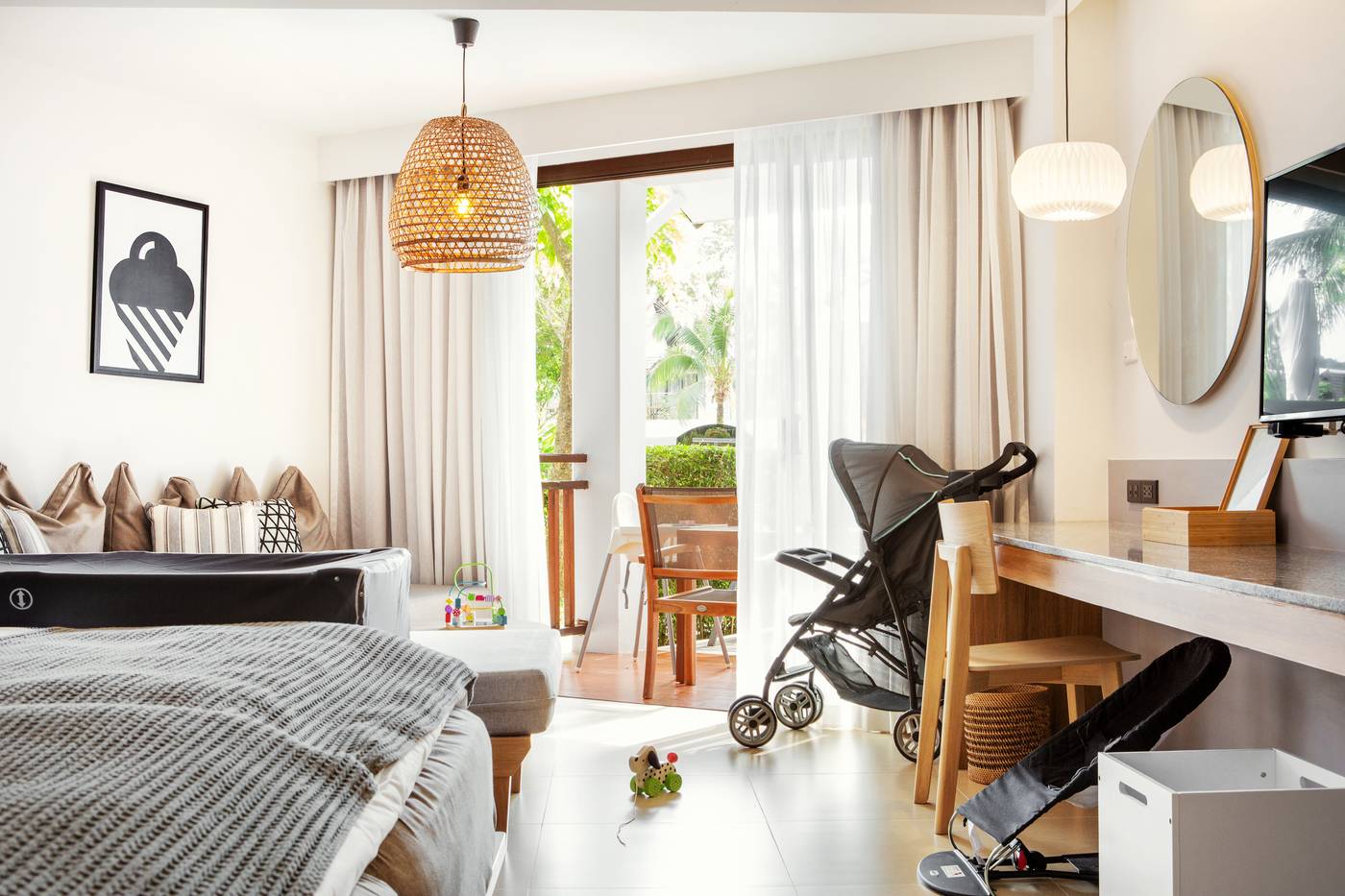 Sunwing-Kamala-Beach-Room-37