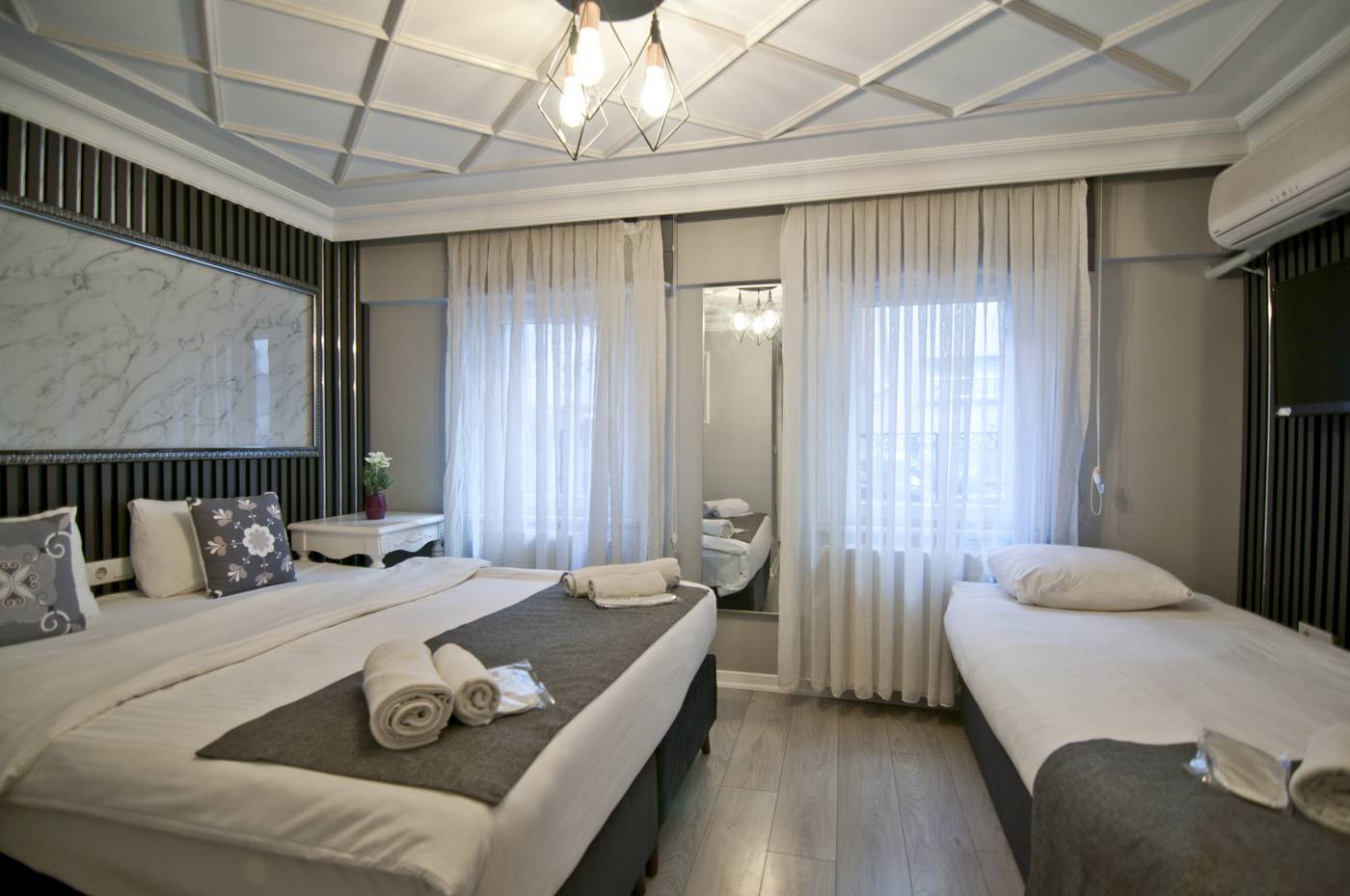 Nova-City-Hotel-Room-30