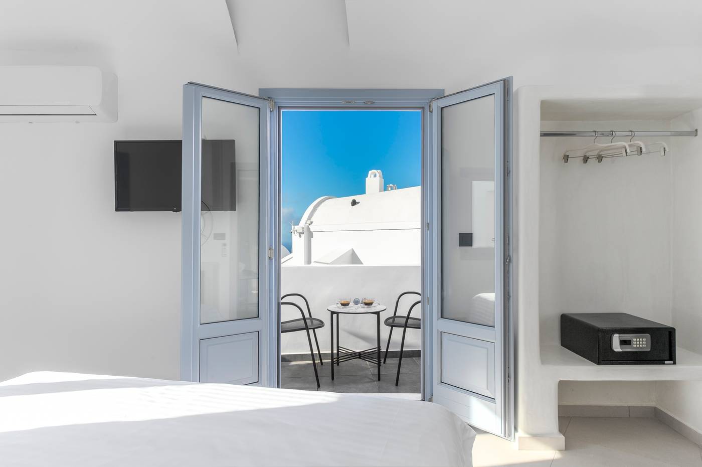 Sole-D-Oro-Luxury-Suites-Room-46