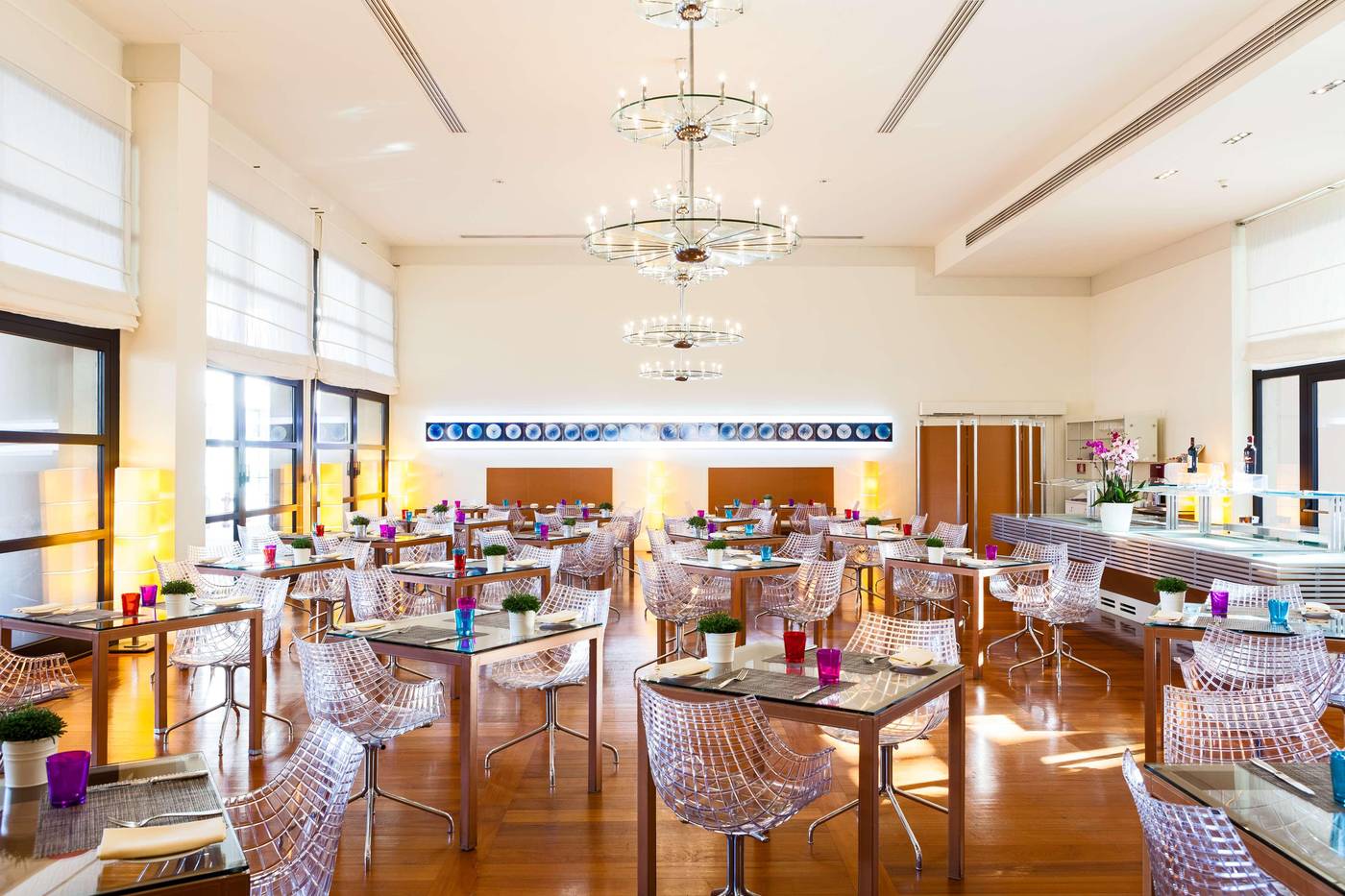 Hilton-Garden-Inn-Florence-Novoli-Restaurant-20