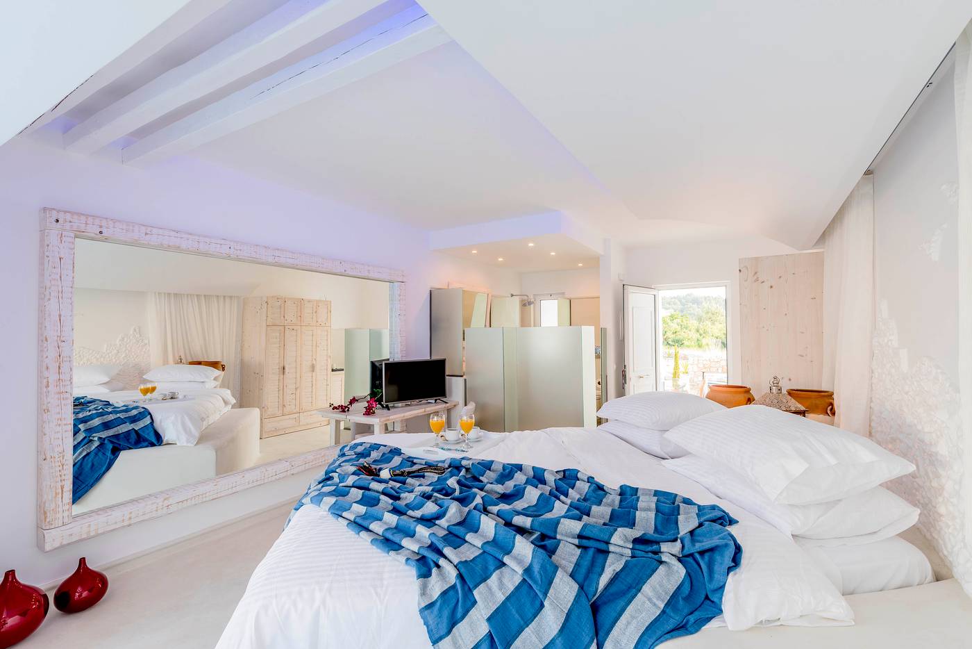 Kouros-Home---Adults-Only--16---Room-21