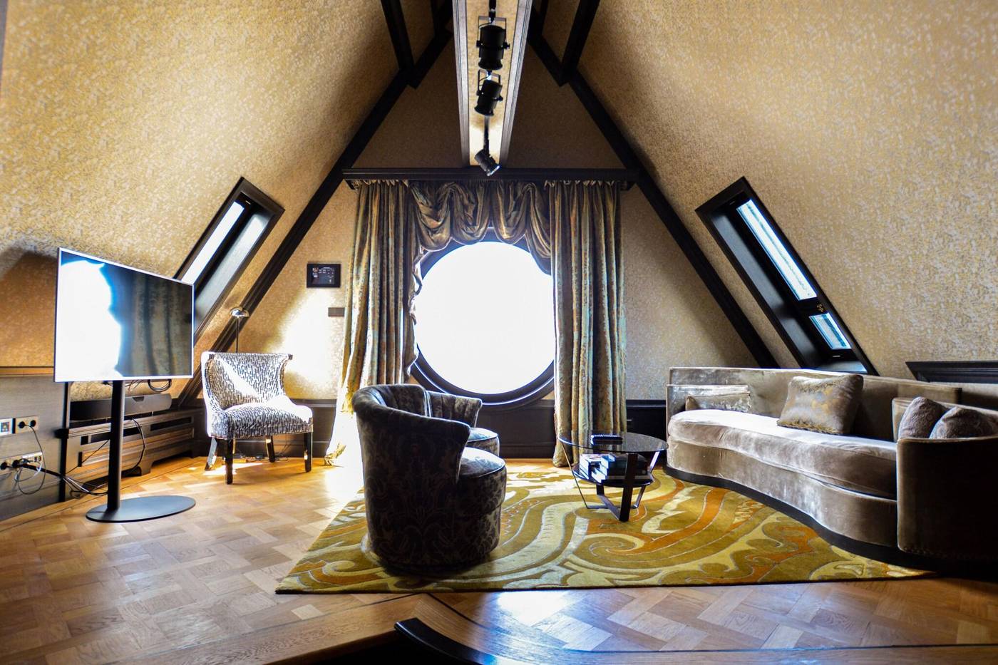 Hotel-Twentyseven-Room-40