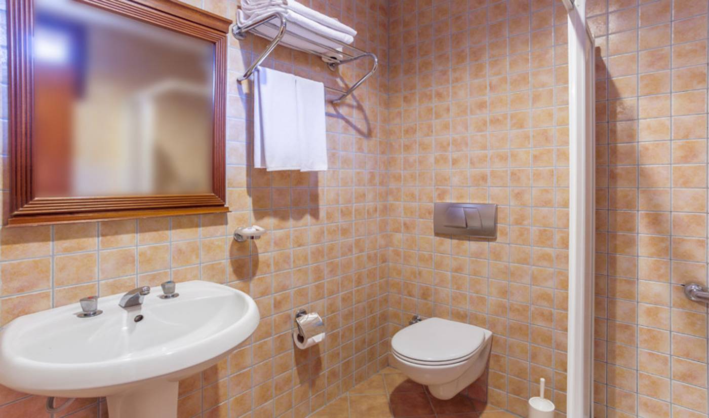 Ozlem-Garden-Room-22