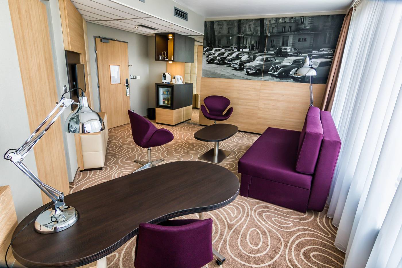 Holiday-Inn-Budapest---Budaors-Room-8