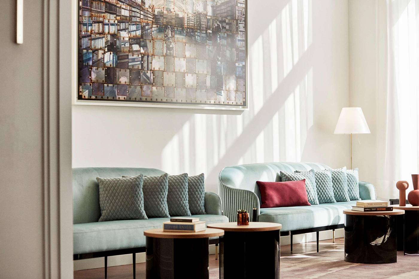 Andaz-Prague-Lobby-29