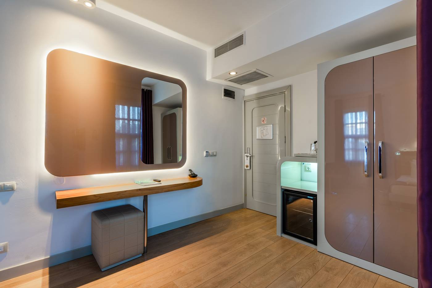 Puding-Hotel-Room-41