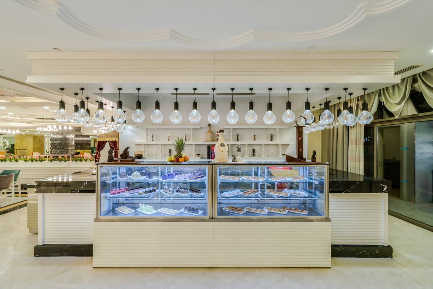 Sensitive-Premium-Resort---Spa-Lobby-32