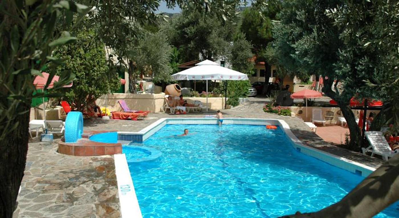 Kampos Village Resort