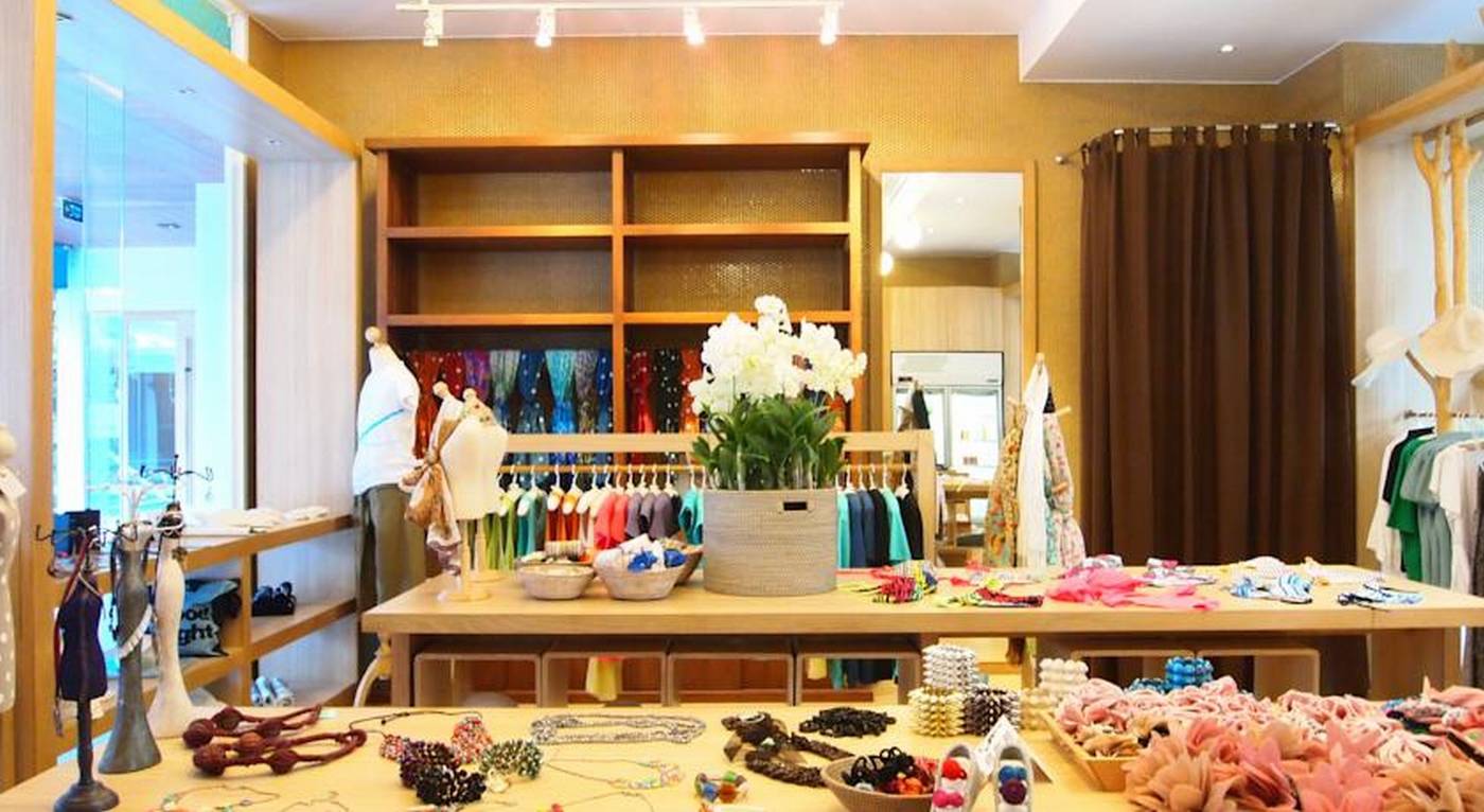 Nap-Patong-Hotel-Sports-and-Entertainment-77