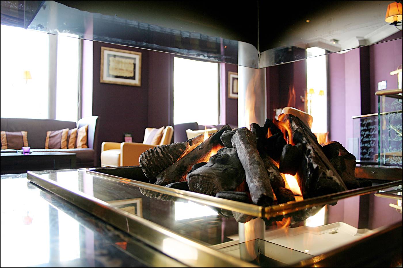 Villa-Lutece-Port-Royal-Lobby-12