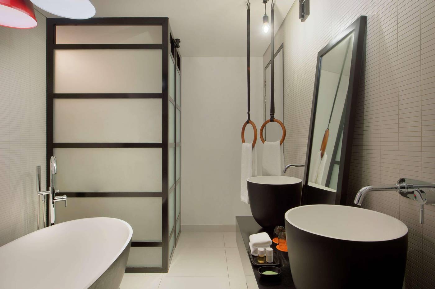 Canopy-by-Hilton-Dubai-Al-Seef-Room-25