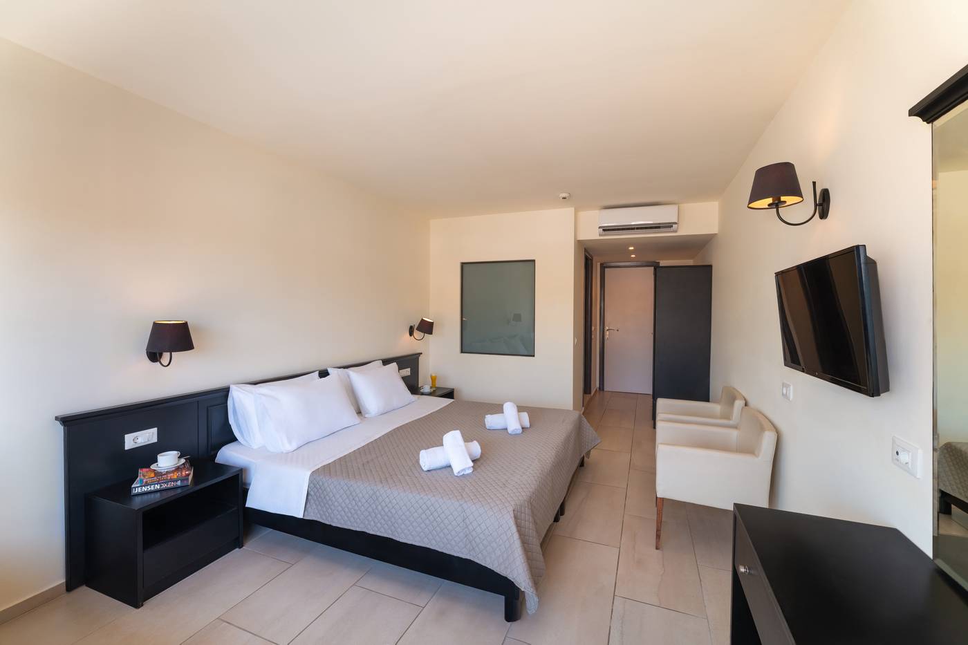 Ocean-Blue-Hotel-Room-19