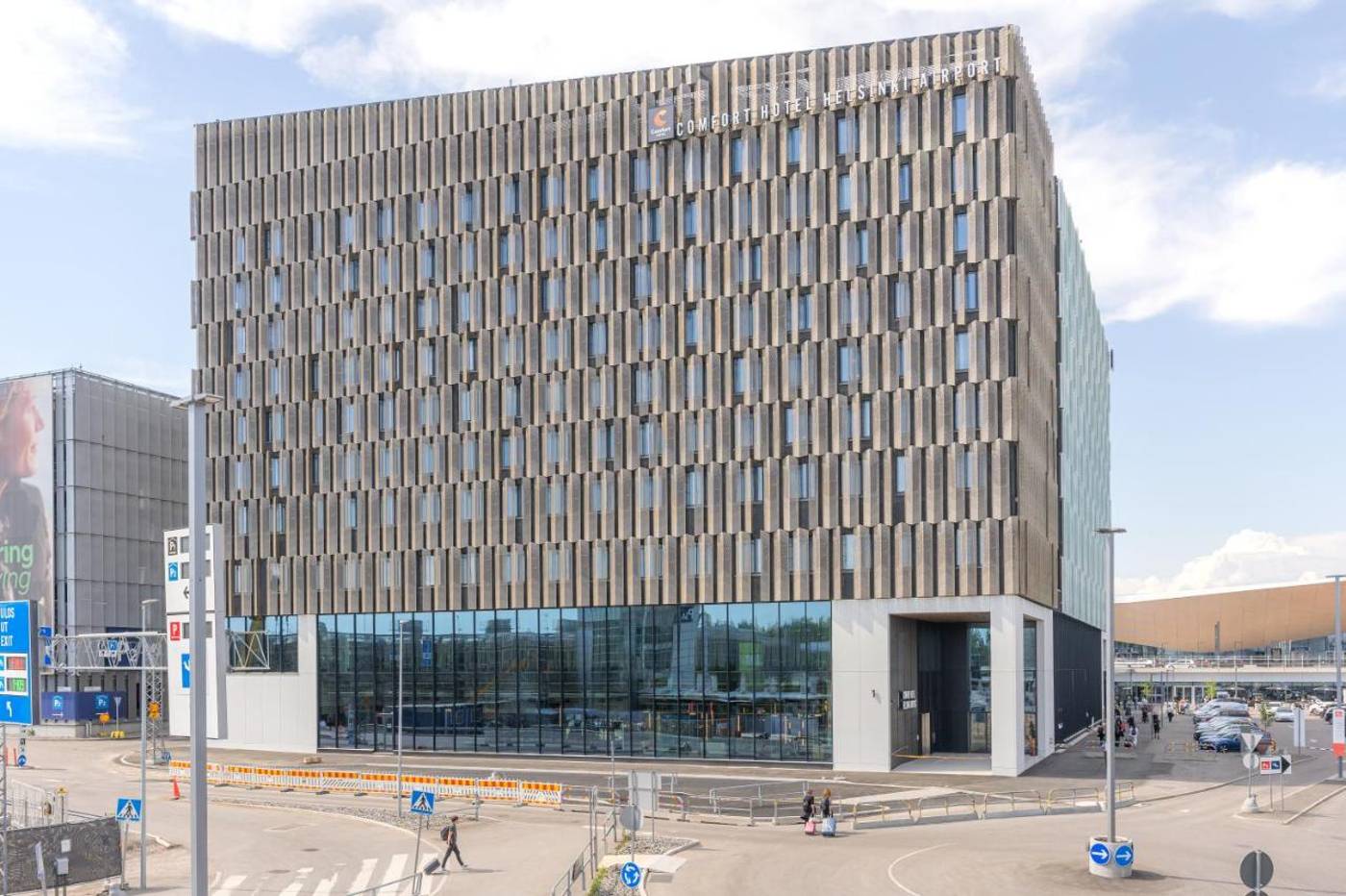 Comfort Hotel Helsinki Airport-Finland-Helsinki-General view-1