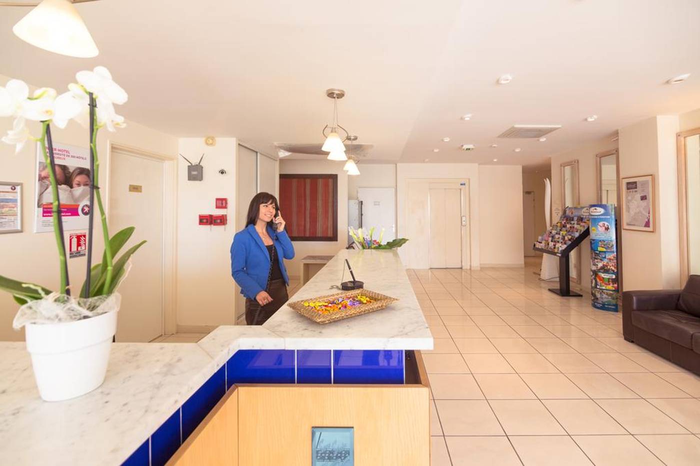 Inter-Hotel-Sea-Side-Park-Lobby-26