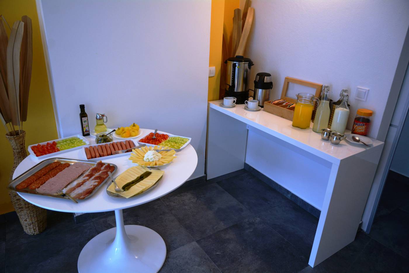 Villa-Avantgarde-BandB-Bar-68